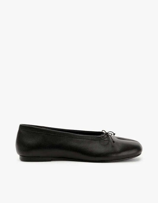 Alias Mae Lana Tabi Ballet Flat